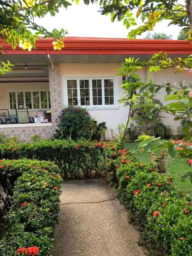 Bungalov  Dipolog Exteriér fotografie